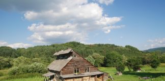 Schronisko „Koniec Świata” w Łupkowie Schronisko „Koniec Świata” w Łupkowie
